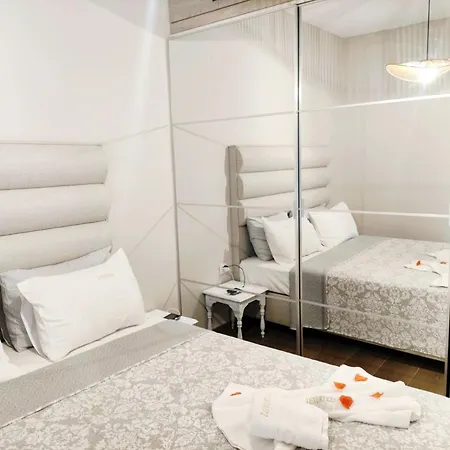 El Sombrero Apartment *