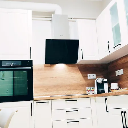 El Sombrero Apartment *